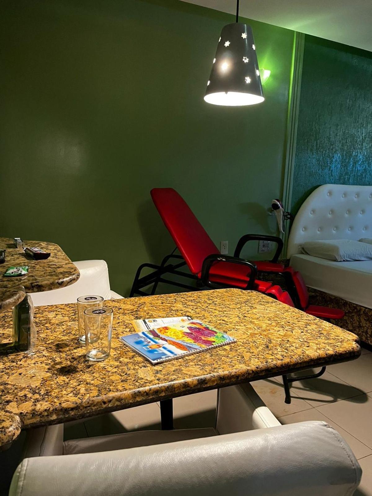 Status Motel Pe15 (Adults Only) Olinda Exterior foto