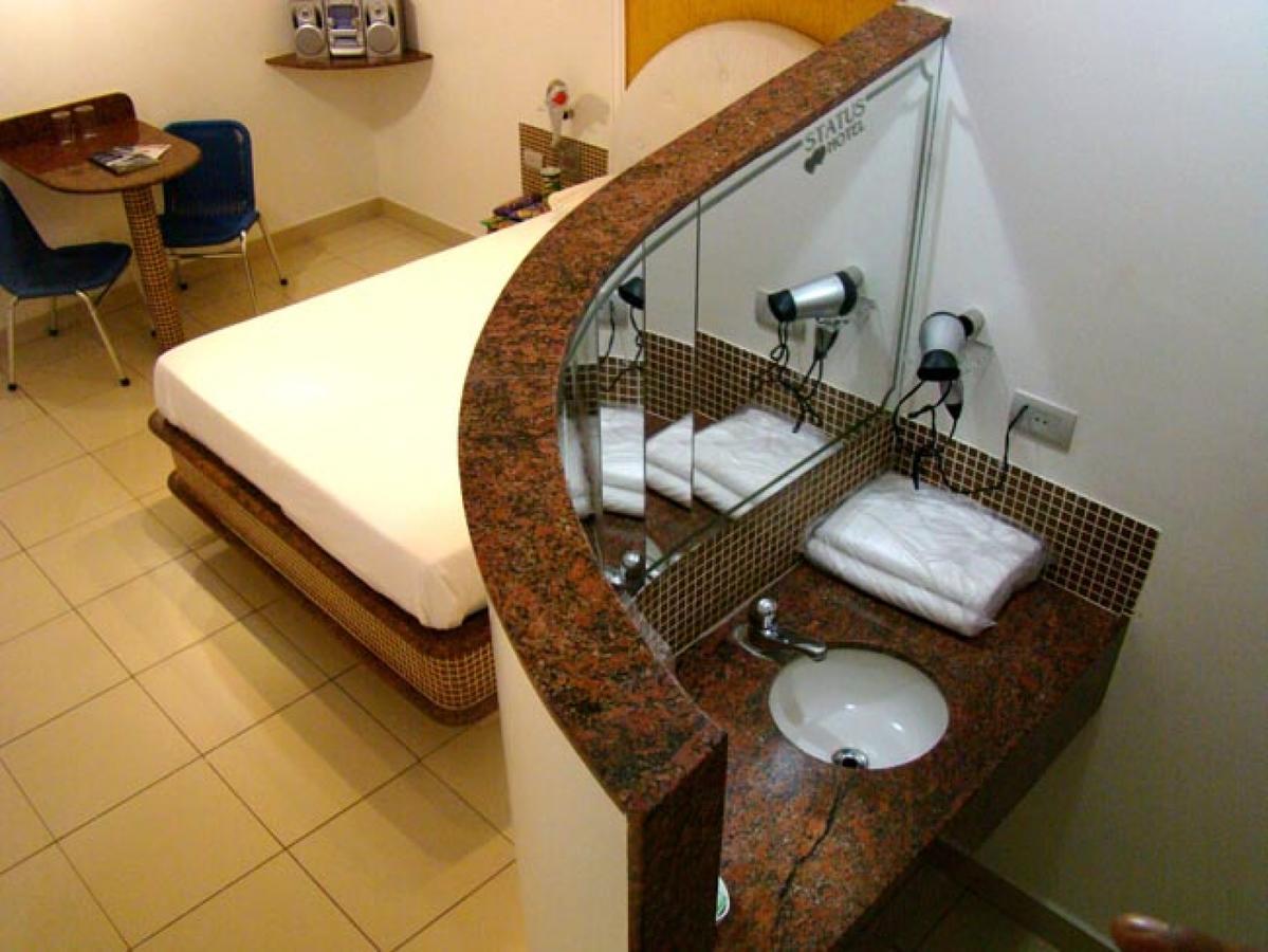 Status Motel Pe15 (Adults Only) Olinda Exterior foto